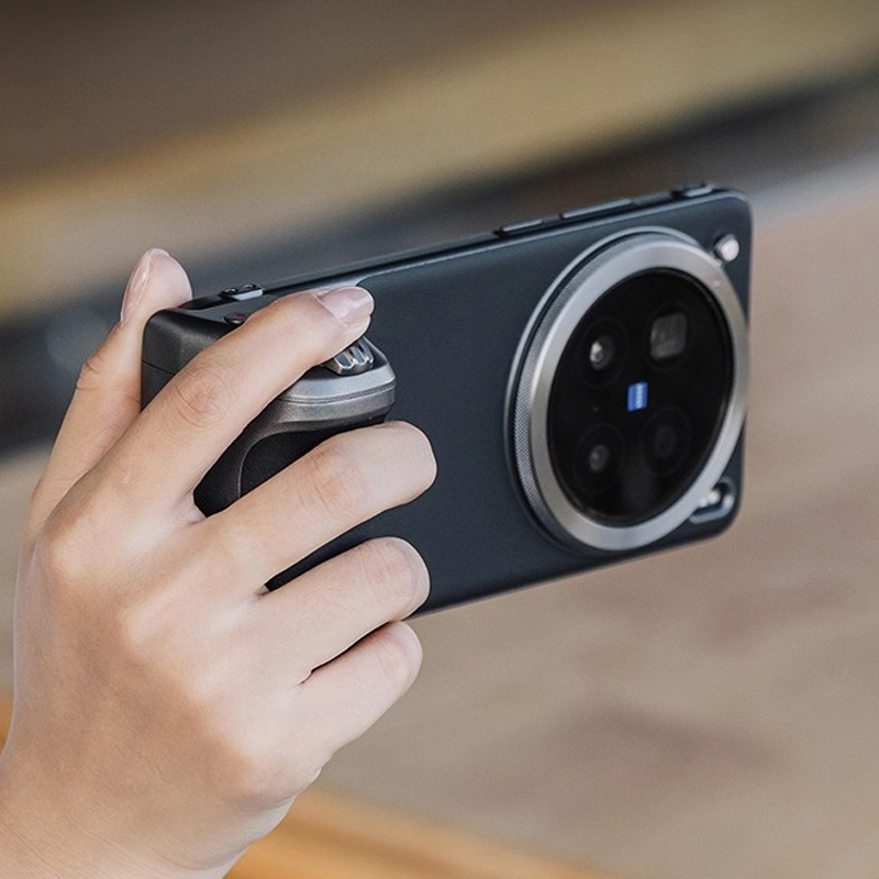 VIVO X200 Pro/Vivo X300 Pro用ケー - X200 Photography Kit のレビューと価格